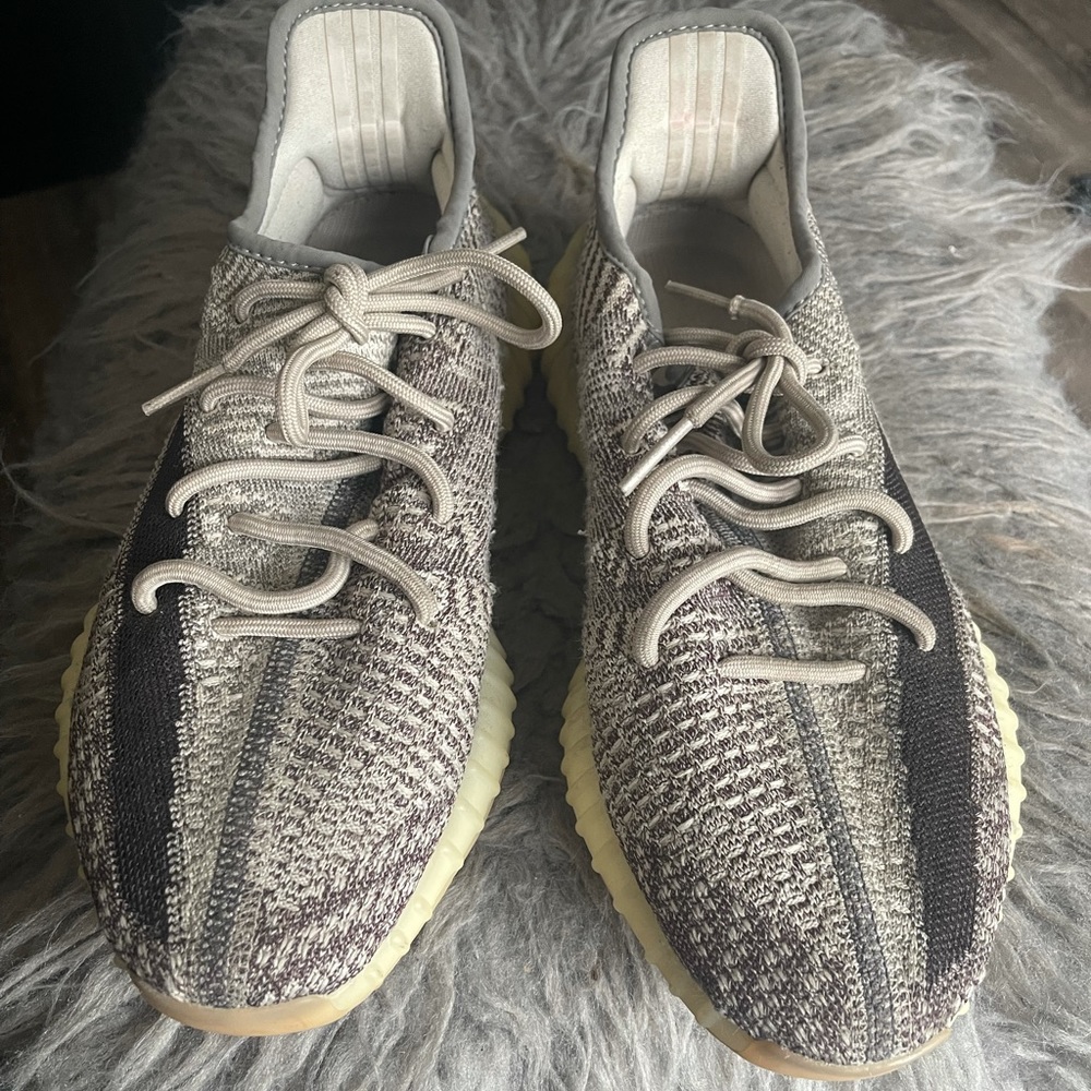 350 V2 Zyon Yeezy Men Sneakers